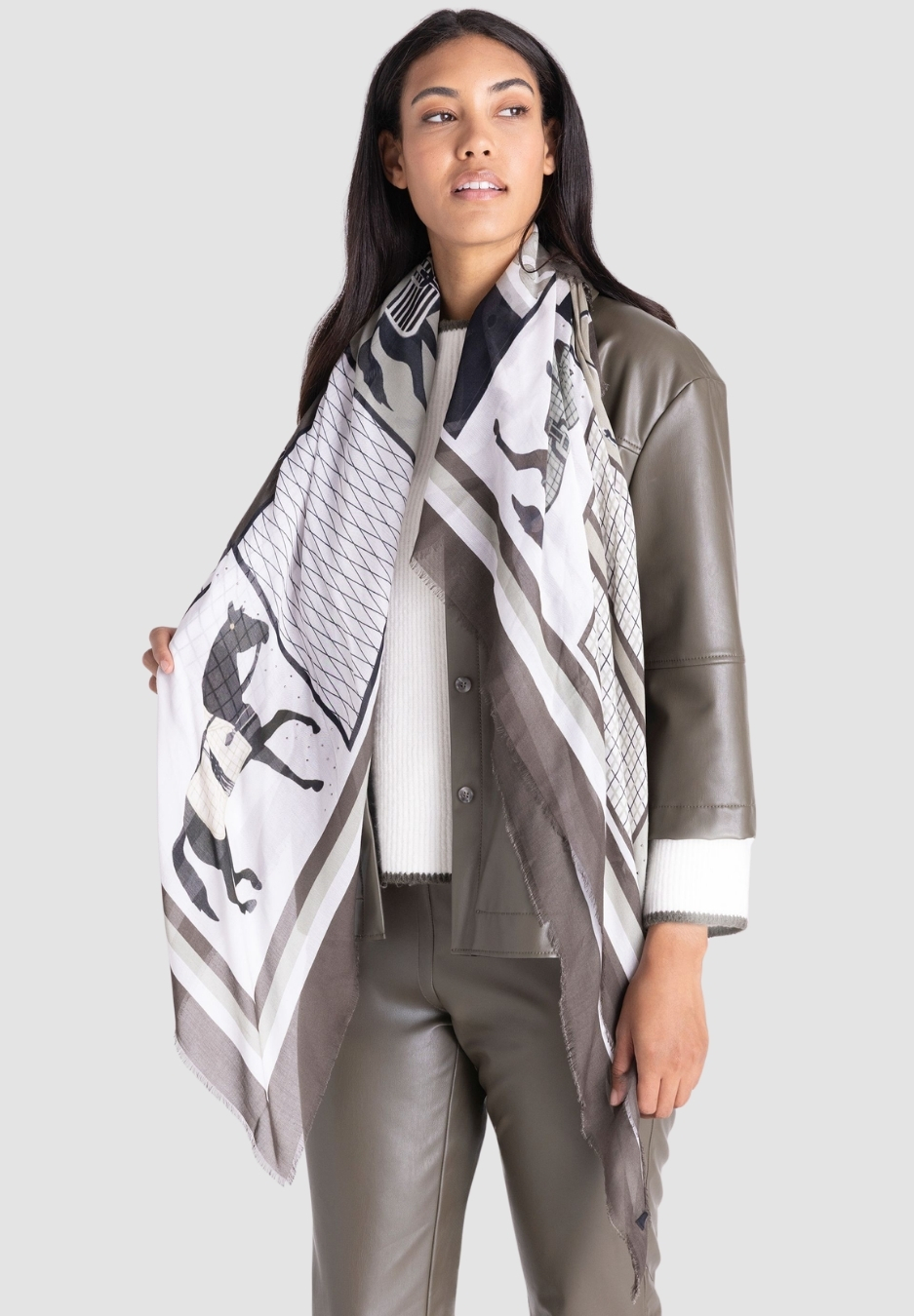 Business Casual Damen: Wo wirken Herbstlooks modern und unkompliziert 